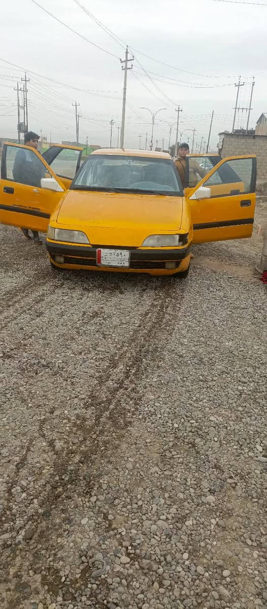 السلام عليكم سياره دايو للبيع 
كير محرك شرط 
صدر امامي تعبان شويه 
داخلها جديد 
الكشر شوف العين 
السعر 18وبيها مجال
هاتف/ ***********
