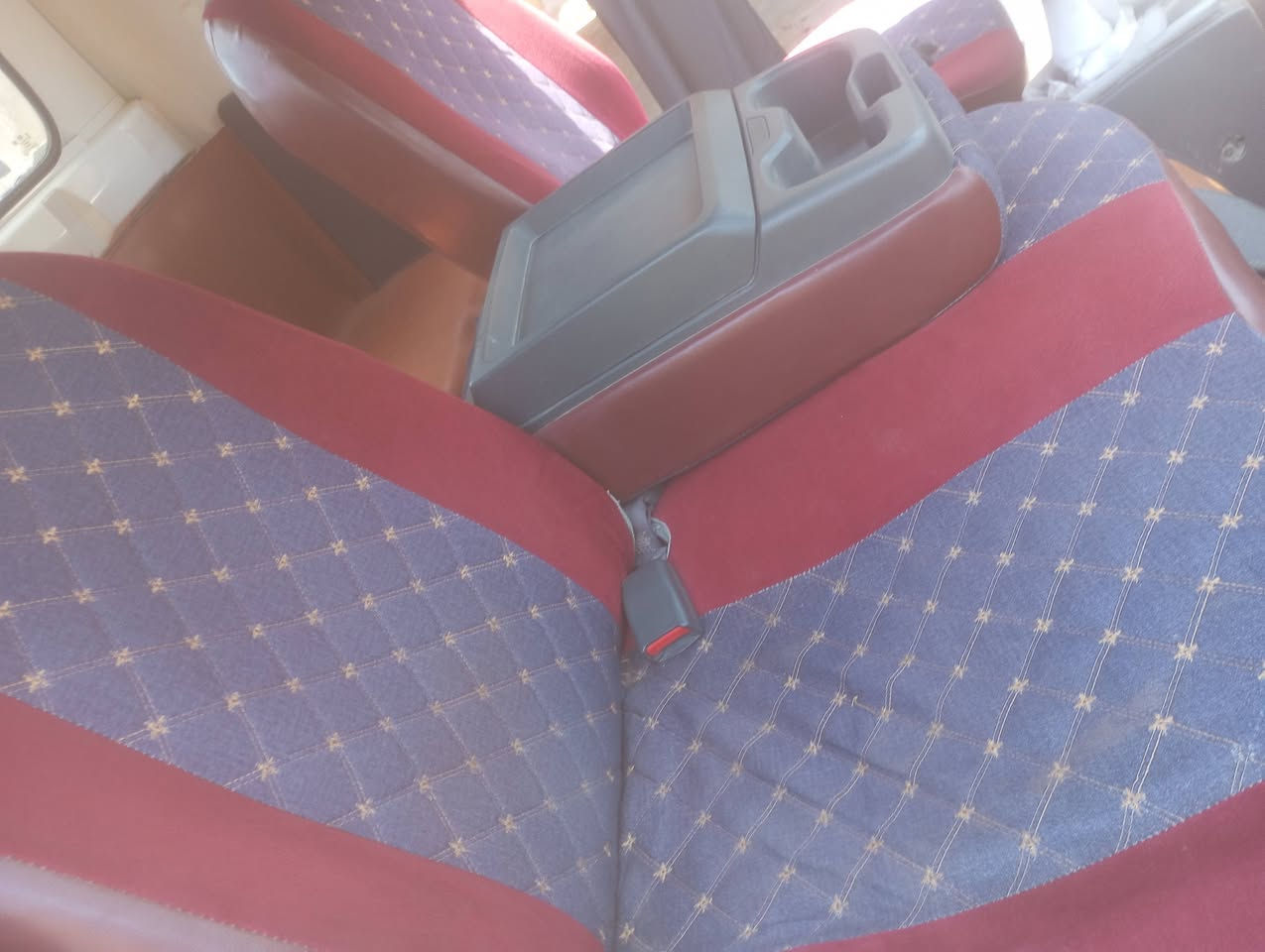 سلام عليكم عندي كيا حمل مفتوح موديل 2021السياره مابيه اي نقص وكامله تأيرات جدد رقم قادسيه بس واحد ابو 
شركه لا تبخل ولا تنقيص كامله من كل النواحي بس تبريده عوزه غاز السياره كفاله بس هذني الي بيه بل السونار السعر 125قفل المكان الديوانية قضاء المهناويه الإستفسار ***********
