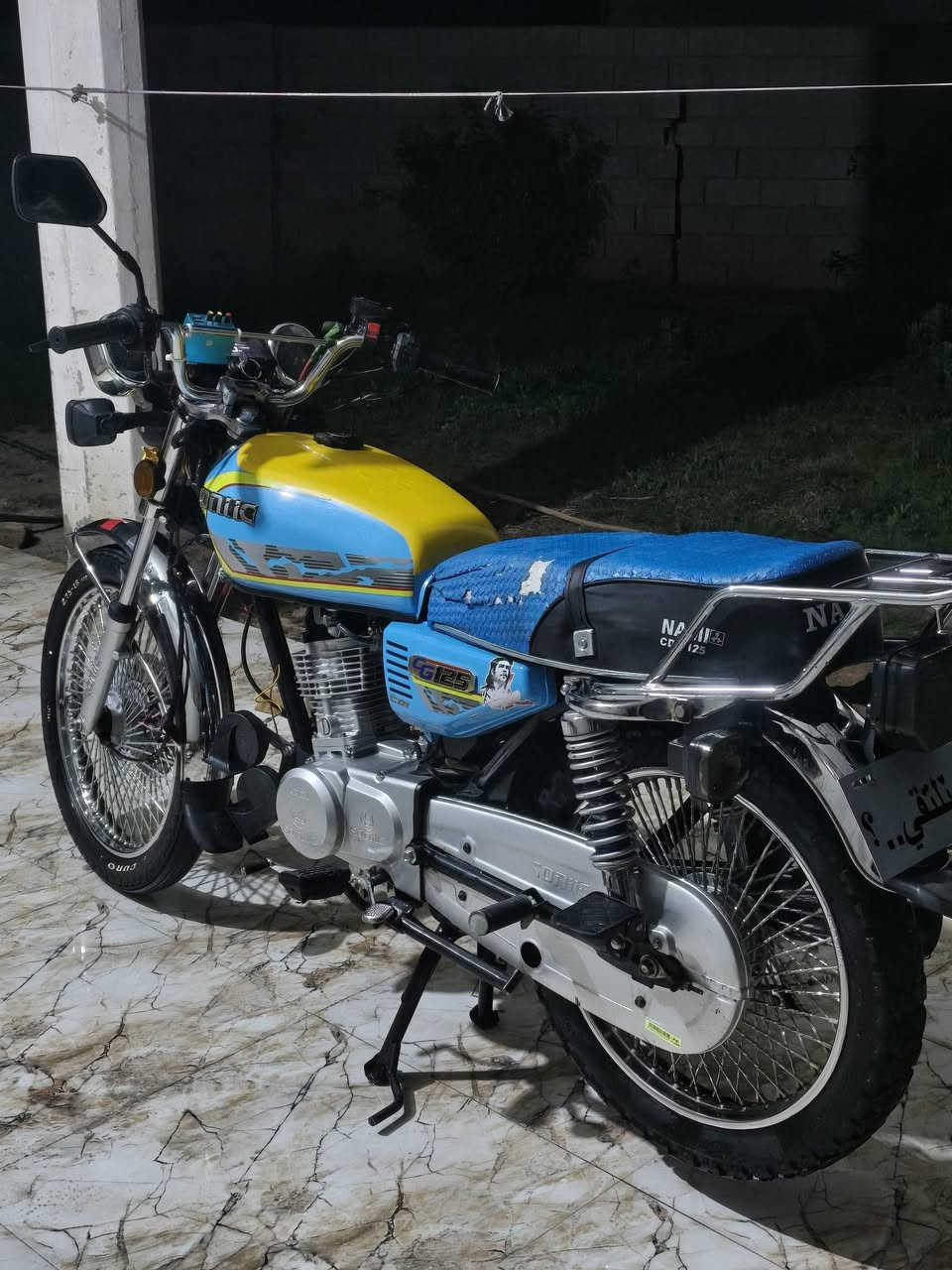 سلام عليكم موجود تايكر موديل 24دراجه نضيفه وحلوه كامله مكمله المحرك مامفتوح الورقه ورقه واحد 1 ((فقط مراوس بسيفان 24او 23او تايكر همين مراوس)) المكان ديالئ بهرز


**إذا كنت صاحب هذا الإعلان وتريد حذفه لأي سبب، رجاءا أرسل رسالة إلى الدعم الفني**