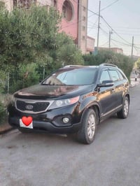 سورنتو الفين 2012فول موصفات بلا ضرار شرط تحويل 07744414041