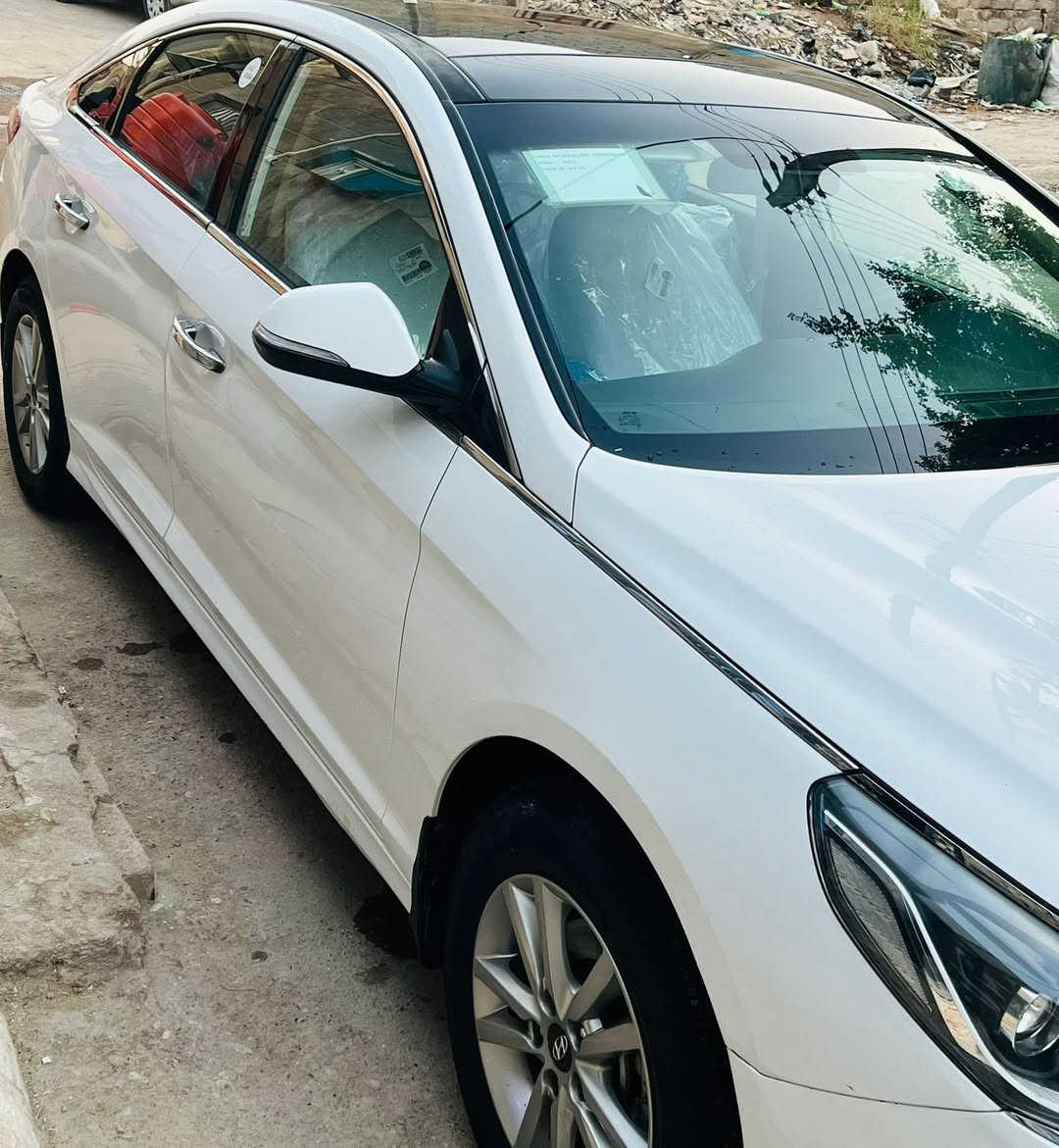 السلام عليكم سوناتا للبيع خليجي مديل 2019  رقم اربيل بعده ما منتهيه السياره كفاله بس ما عده المدكر الكدام بي صبغ و الباقي مكفوله كفاله ضربه و تبديل و صبغ كفاله كير مكينه كفاله السياره فول بس من عده البصمه السياره بنورامه تحكمات شاشه كاربلي  حساسات  
المكان البصره 
السعر ١٦٩ و بيه مجال
***********
