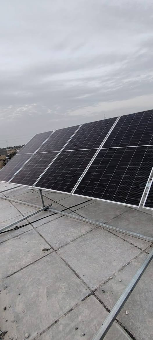 تم تنصيب منضومتين طاقه شمسيه 
بمقدار 10A نهاري و 5A ليلي 
بالاعتماد على انفيرتر من ماركه بورزون وفلستي 
و بطاريه فلستي وشيساج 
سارع بحجز منضومتك 
قبل تطبيق الضريبة والكمرك 
وقبل موسم الصيف
وقبل رمضان الفطور والسحور 
للحجز و الاستفسار تواصل واتساب
قسم الصيانه/***********
قسم المبيعات/***********
