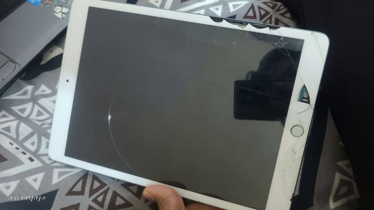 ايباد 9 ذاكرة 256 كسر كلاس يكلفك 35الف فقط مبدل  شاشة ما مآثر على اللمس اجرب يلة تأخذ سعر 150
حاسبة نوعيةhp650  معالج انتل كرت الشاشة مدمج ذاكرة 273 G  وندوز 7 عربي و انجليزي  وياهة شاحنة ومبدلة بطارية جديدة وبيهة ضربة بالشاشة صغيرة ما ماثرة تكدر تستخدمهة دراسة شغل انترنت. وتكدر تشغل العاب متوسطة مثل سان اندرياس وكال أوف ديوتي ورزت ايفل 4 وغيرهة من الألعاب المتوسطة والعاب جيل الطيبين  وياهة يدات وأقراص عدد 2  كونتر سترايك  وبيس 13 نسخة الابطال سعر 150  للتواصل واتساب ***********
