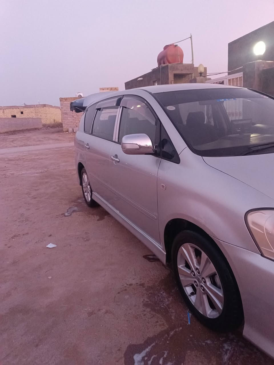 سياره ابصم للبيع
كرستال اصل 🤎
موديل 2003
رقم انكليزي الجديد 
سياره ستوها ديكنه أرقامها صارله 4 اشهر 
الشاصي المرغوب 
مكفوله 😀🤎
مكينه وكير نضاف خير من الله
السياره مري شفط 
كهربائيات شغاله كلها 😀🤎
مكانه ديوانيه غماس 
السعر 130 وبيه مجال بسيط
رقم ***********
