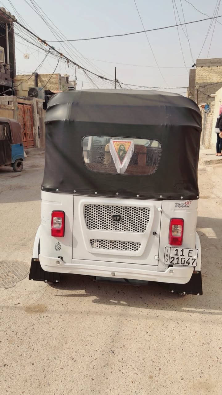 تكتك للبيع موديل 22بيهة بس لغد لباقي كلة مكفول سعر 8 600  ***********
