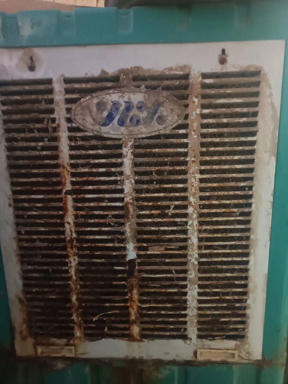 مبرده لبيع حديد السعر 75وبيه مجال حك الجيه عنوان حي النداء قريب ع جامعه الكفيل الرقم بس وتساب ***********
