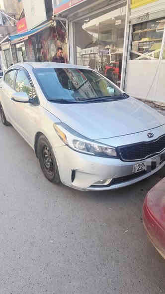 السلام علیکم
للبيع او المراوس
كيا فورتي موديل17 رقم اربيل الجديد والسيارة باسمي تحويل مباشر
المواصفات
المحرك 2.0 دوش
كير ٣ انظمة ( ايكو - نورمال - سبورت)
شاشة بلادية لمس
كامرة خلفية
حساسات خلفية
فول تحكم ستيرن
مثبت سرعه
مانع انزلاق
حادثها قبق جنطة فقط كما موضح بالصور 
الايرباكات كلها سليمه
السعر ١٢٨ وبيها مجال للطيبين 
للتواصل ***********
