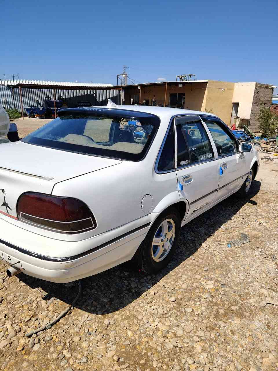 للبيع برنس فراشه موديل 1996 رقم بغداد دولي بأسمي 
كير اوتو محرك مفتوح نضيفات تبريد شغال ثلج ❄️ صدر امامي وخلفي جديد تخم تاير نضيف مع ويل مجلي مصبوغه حزام للجماليه قماره بلاد دواخل نضيفه كهربائيات شغاله كلهة  لايت زنون سياره نضيفه وبالعافيه ع الياخذهة السعر 37$ العنوان واسط قضاء الزبيديه ***********
