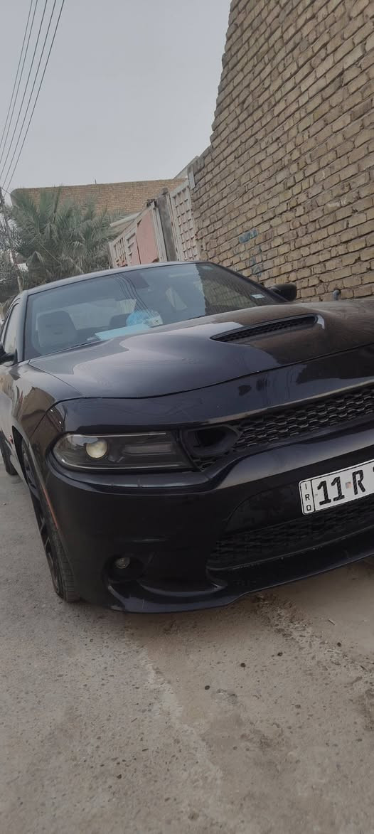 السلام عليكم جارجر للبيع فئة السكات باك
موديل 2022 أصل دخلت العام بعدهي بالهزه 
ماشية 26 الف قابل للزياده 
 محرك 8 سلندر  6400cc المحرك كفاله برغي ما مفتوح 
رقم الشاصي 2c3cdxgj3nh264801
بيها حادث جاملغ خلفي 
   وصبغ  جماليه للبنيد 
مكاني كربلاء  
باسمي تحويل ثاني يوم
السعر 243 بيها مجال
 للاستفسار  ***********
