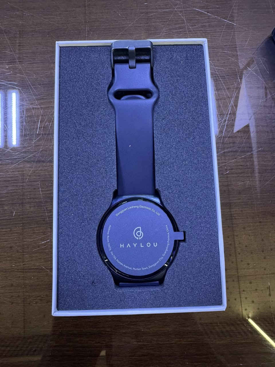 ساعة HAYLOU SOLAR LITE
الساعة جديدة ممستخدمة 
للتواصل واتساب ***********
