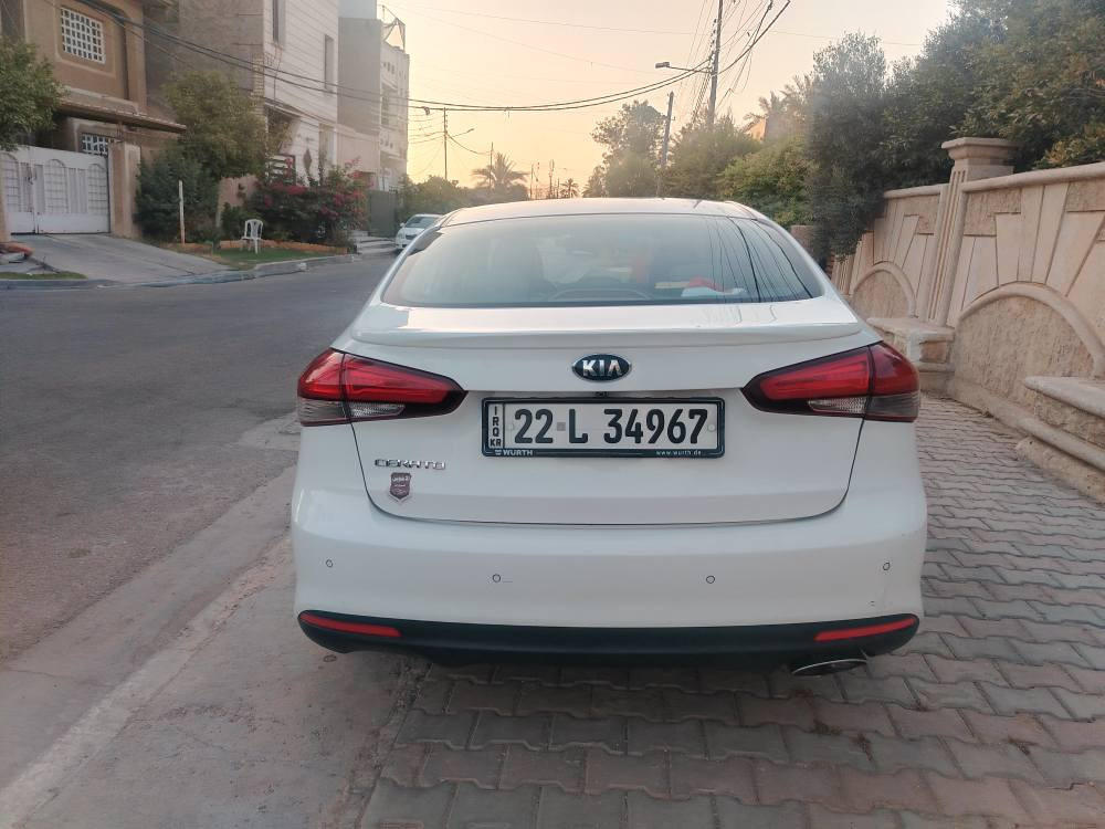 فول مواصفات ماشيه ١٢٦
فتحه +بصمة+جلد
حساس امامي خلفي 
صبغ جاملغ خلفي بغداد, العراق


**إذا كنت صاحب هذا الإعلان وتريد حذفه لأي سبب، رجاءا أرسل رسالة إلى الدعم الفني**