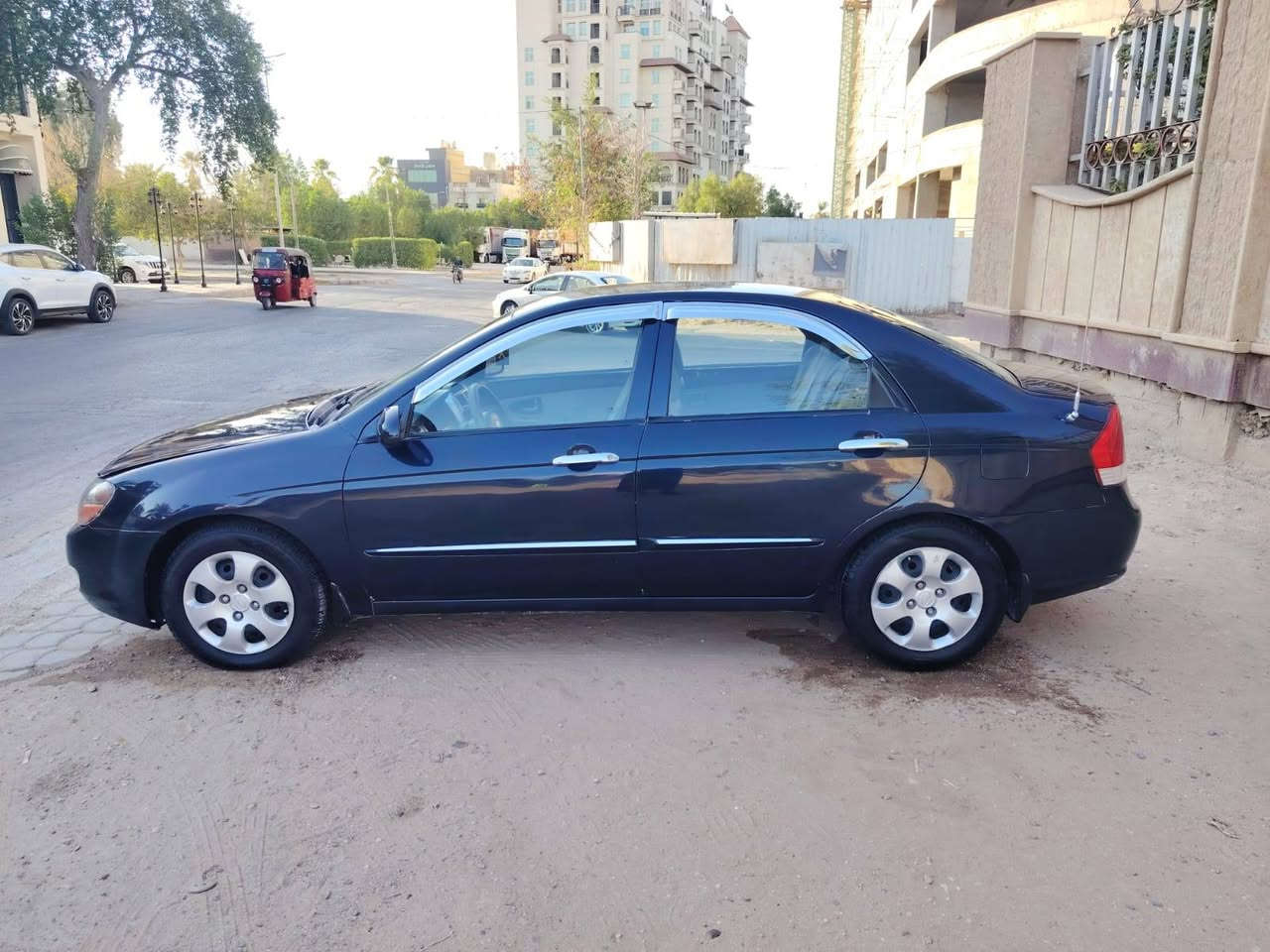 السلام عليكم كيا سبكترا 2007 رقم بغداد نكليزي بسمي سنويه جديده هزه جديده مكينه 2000دوش المرغوب مكينه وكير مكفولات حداديه تبريد ثلج ❄️تخم تاير جديد وارد امريكي حادثه جاملغ الخلفي بدون دواخل وبيه مكانات صبغ اثر  جراد السعر 70وبيه مجال  مكاني كربلاء ما متواجد عل نت 
رقم الهاتف ***********  اثير 
*********** آسيا
