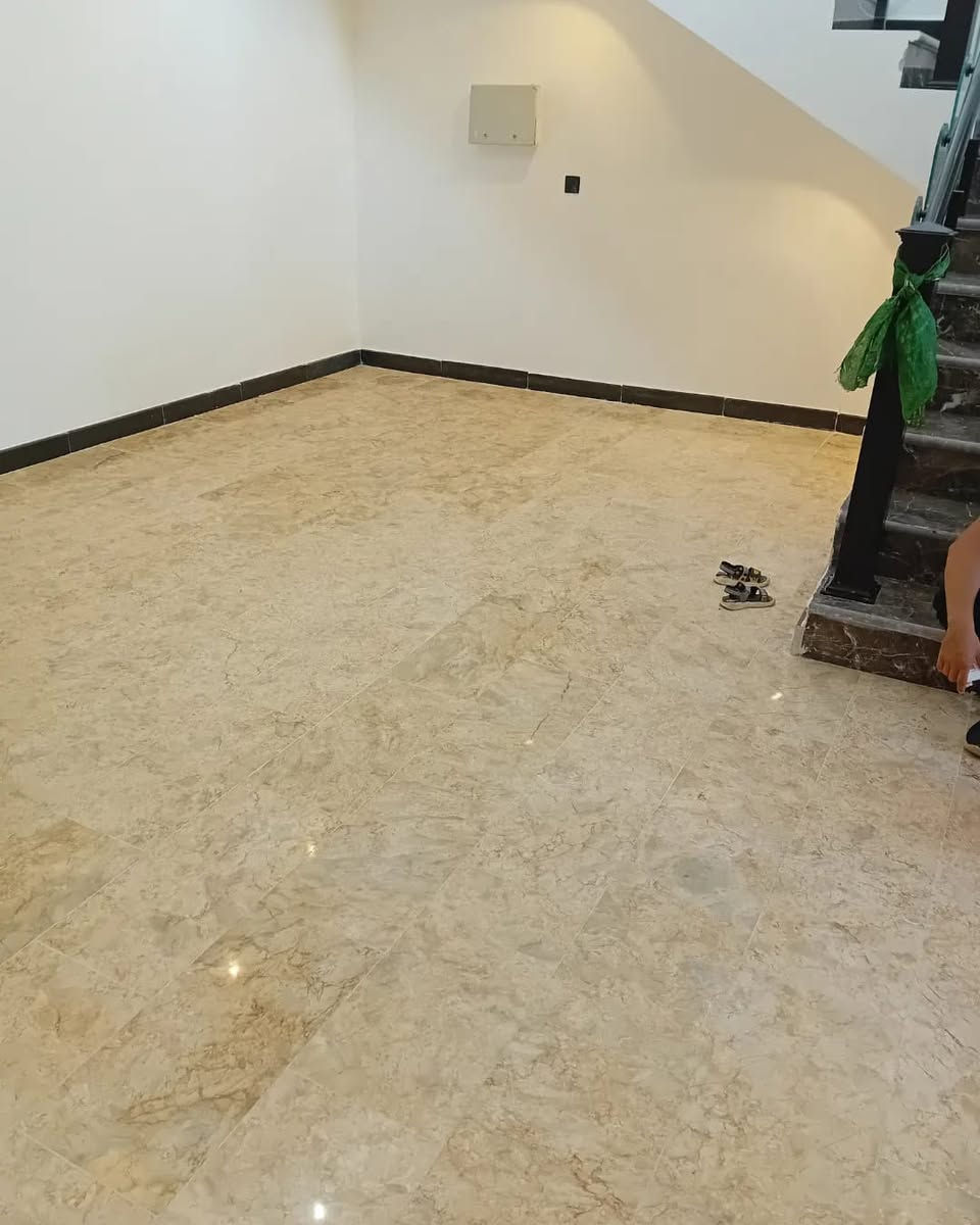 سلام عليكم شركه تنظيف الجوهرة 
يتوفر كادر متدرب ومختص بل تنظيف مواد فعاله ودرجه اولا اسعارنه مناسبه الحجز والستفسار التصال او مراسله علا واتساب الهاتف +9647867460172
