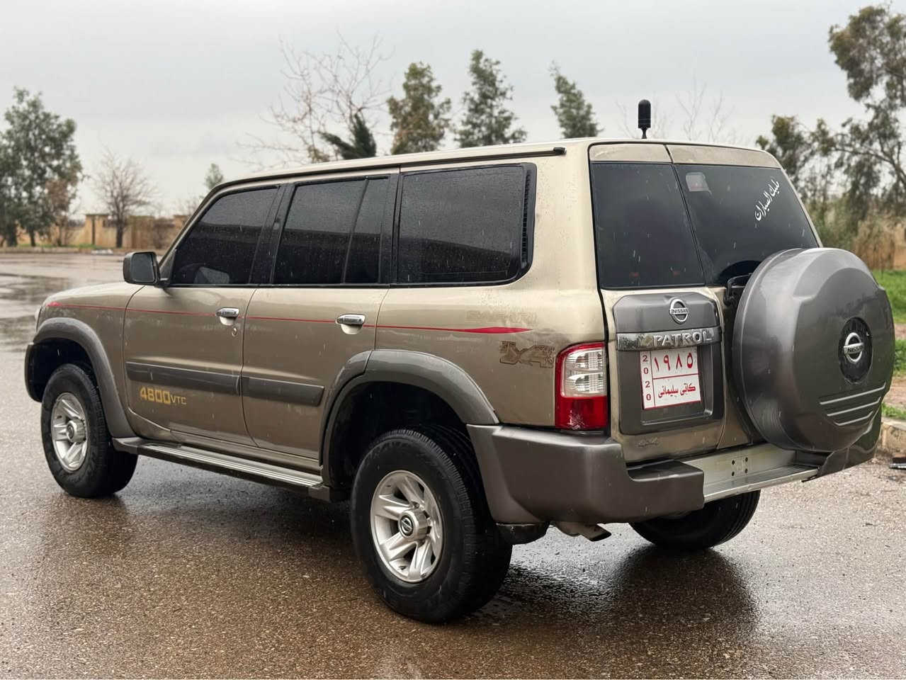 تةنها ٨٨ وةرةقة 😱

نيسان پةترول ٢٠٠٤ سوپةر سةفاري مةكينة ٤٨٠٠ 
علوج(ادوات_بدون رقم) سةيارةكة زةمان دوبةية پليت و هةموو شتي بةشةرتة يةك دةركةي دواوةي بوياغة بي دةعم و ليدراي گيرو مةكينةي بةشةرتة گير توماتيكة ناو زةردة جام كارةباية تةبريد مةركةزية سةيارةكة نموونةية لة جواني ٤ تاية و ويلي  لؤكي لةژيرة و زور توند و بةندة 

سعري// ٨٨ وةرةقة 
شوين// كؤية 
***********
*********** كويسينجاك, أربيل
