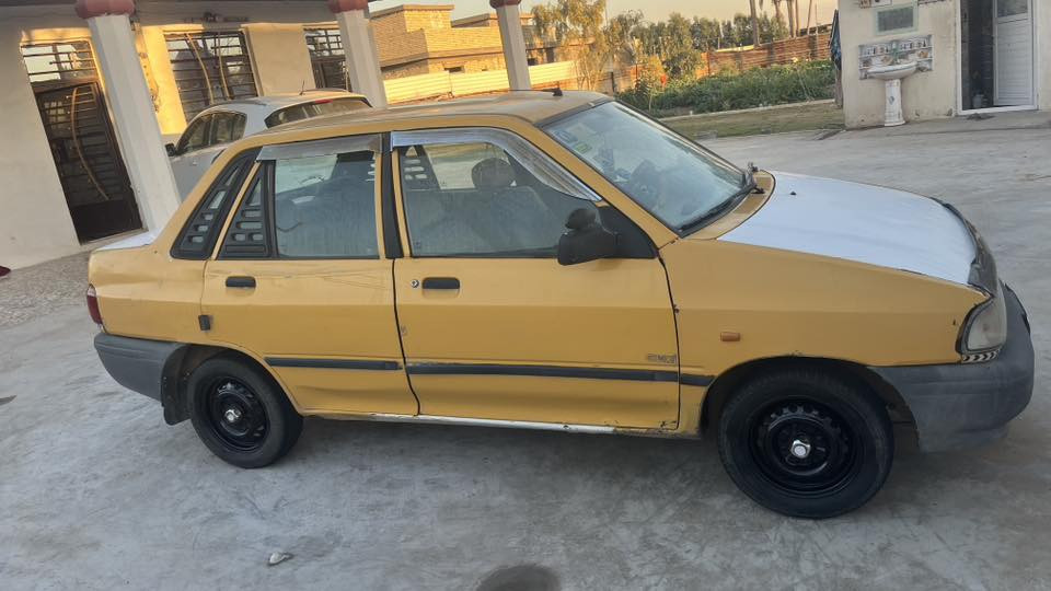 سايبا موديل ١١ رقم انكليزي كير ومكينه خير من الله مصفره هيئه وغرامه شواصي حلوات  سيارة كامله مناقصها شي مكاني الدوره السعر (٢٤) واتساب***********
