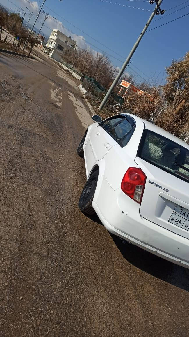 شۆفلێت ئۆپترا  2010 گێڕ تۆماتیک
 شاشە ئای پات ئاوێنە کارەبا
 یەک پارچەو دۆسەیەکیی بۆیاخە 
بێناوگرتن ڕەسمی سۆنەرەکەیم داناوە 
ماڵی دۆستە
بەجوانی و پاکی ماوەتەوە 

سعر : لە کۆمێنت داوای بکە ڕاستەوخۆ بۆت دێت 🤖 

 بەشەرتی گێڕو مەکینە تایەی بێ عەیبە
 سەنەوی بەسەر چوووە  

ژمارەی خاوەنەکەی 
***********
