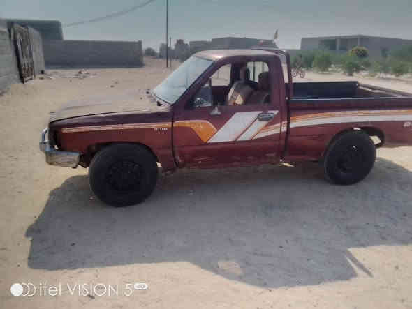 بيكم..تيؤته ..91...مكينه.جديده..شاصي.كفاله..سعر.23...تخام.تاير.15...مكان.البصره.خؤر.زبير....***********
