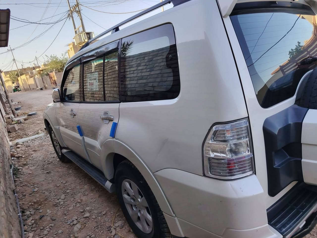 بسم الله الرحمن الرحيم باجيرو حبتور موديل 2010 ماشيه186ك، مكينه 3500 سونار مرفق بلاصوار سعر تصال على رقم الهاتف ***********
