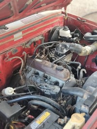 بيكم تيوتة لبيع موديل 85 علا وضع شركة ما بيهة صبغ كلهة بلدية  رقم ديال...