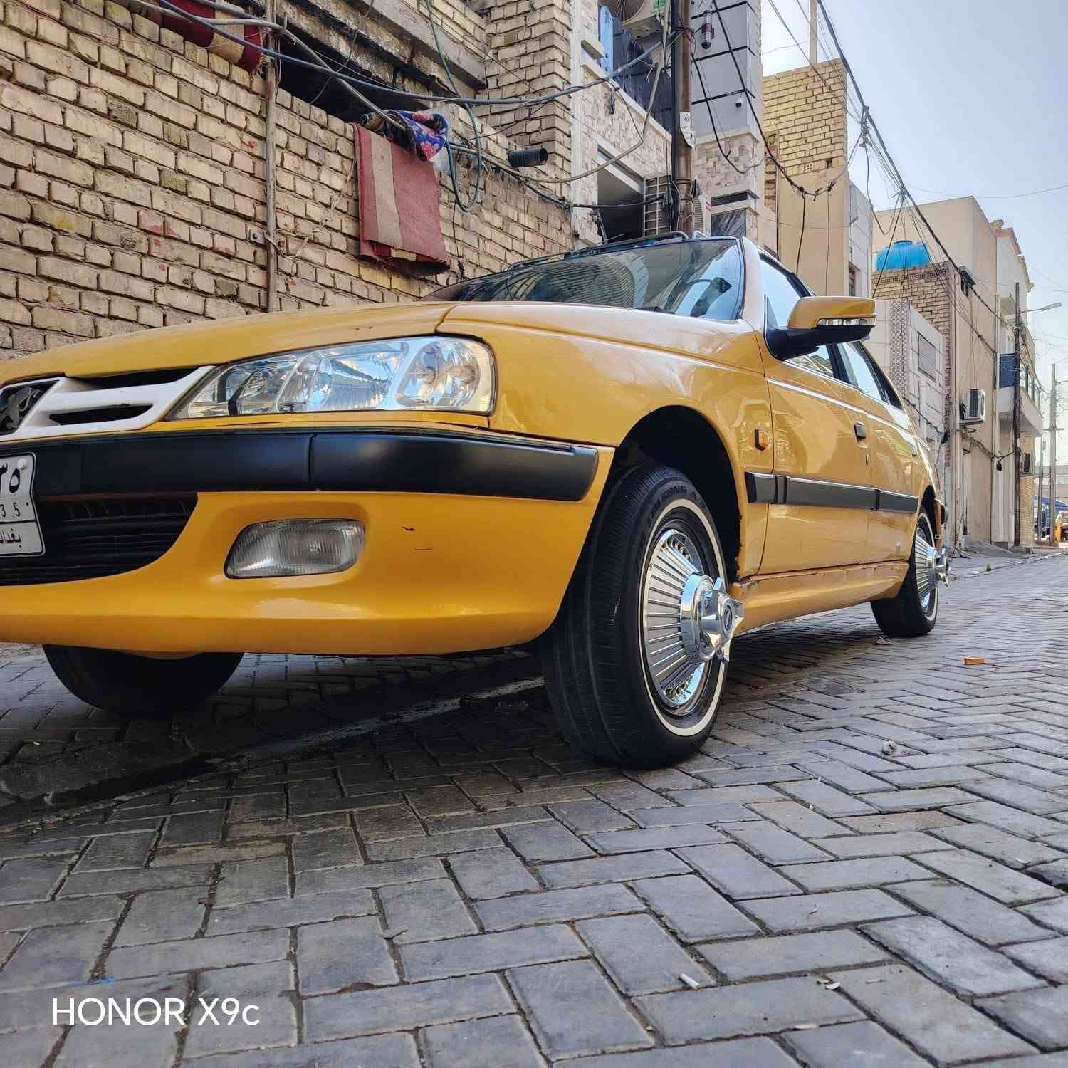 البيع سياره بيجو باص موديل 15 بيه خيط تبخير وبيه قطه بنيد مبدله سياره جهازه من تخم تاير وهورنات بوش اني مكلف بل نشر وهذه رقم صاحب السياره *********** مكان بغداد مدينه الصدر
