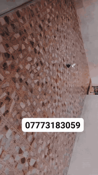 السلام عليكم خلفه سيراميك جدران ورضيه بايات درج مرمر بورسلين رضيه عل متر وبل يوميه طب على حساب وشوف لشغل ***********
