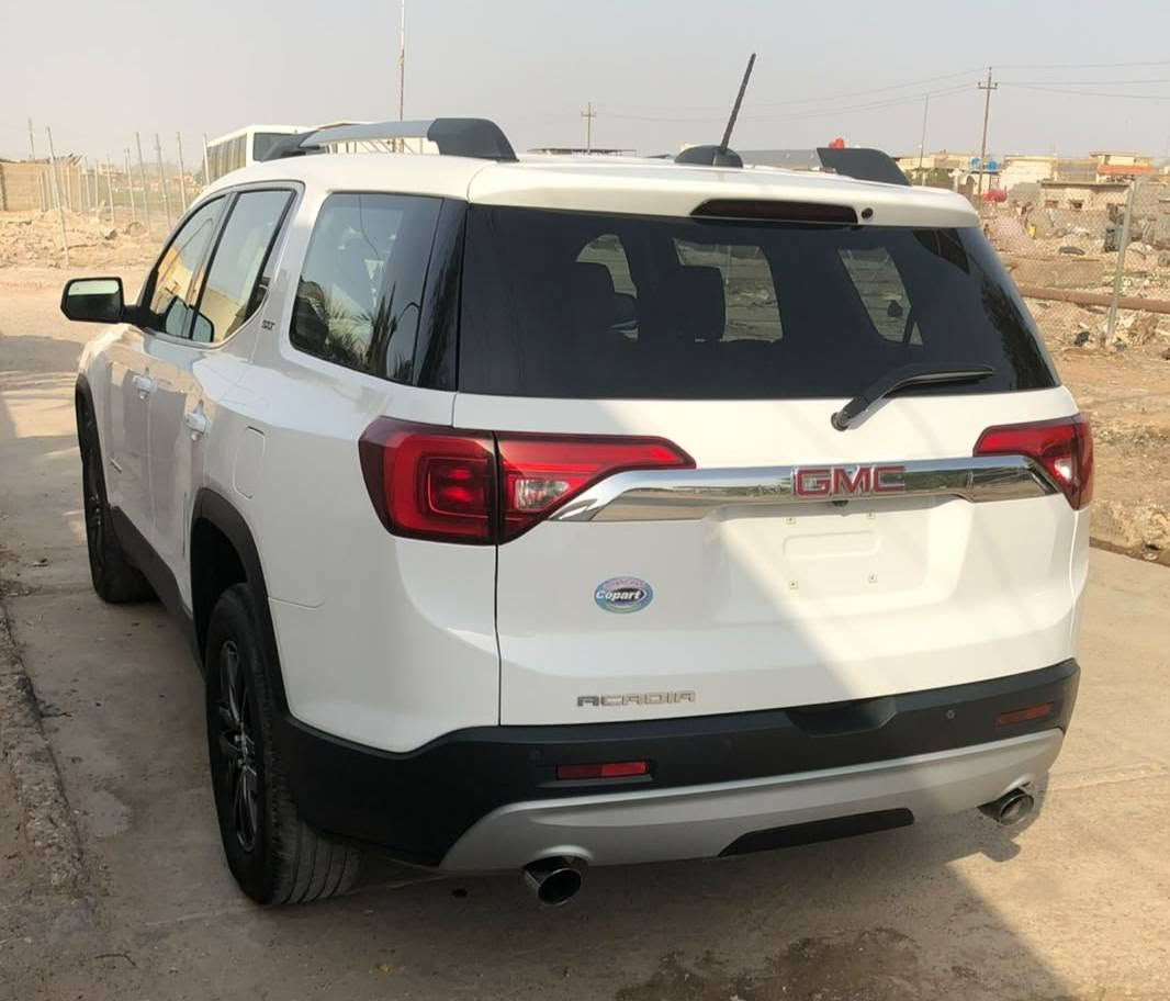 السلام عليكم جمسي اكاديا 2018 فئة SLT مكينة 6 سلندر  VVT كشنات جلد VIP كهربائي تشغيل عن بعد جميع الابواب بصمة رقم بصرة حادث فقط جاملك ايمن بدون ايرباك فقط الدركة باقي البدي كفالة ماشية 165 الف كيلو حقيقي السعر 190 ورقة گير ومحرك كفالة العنوان البصرة للاستفسار اتصل على الرقم ***********
