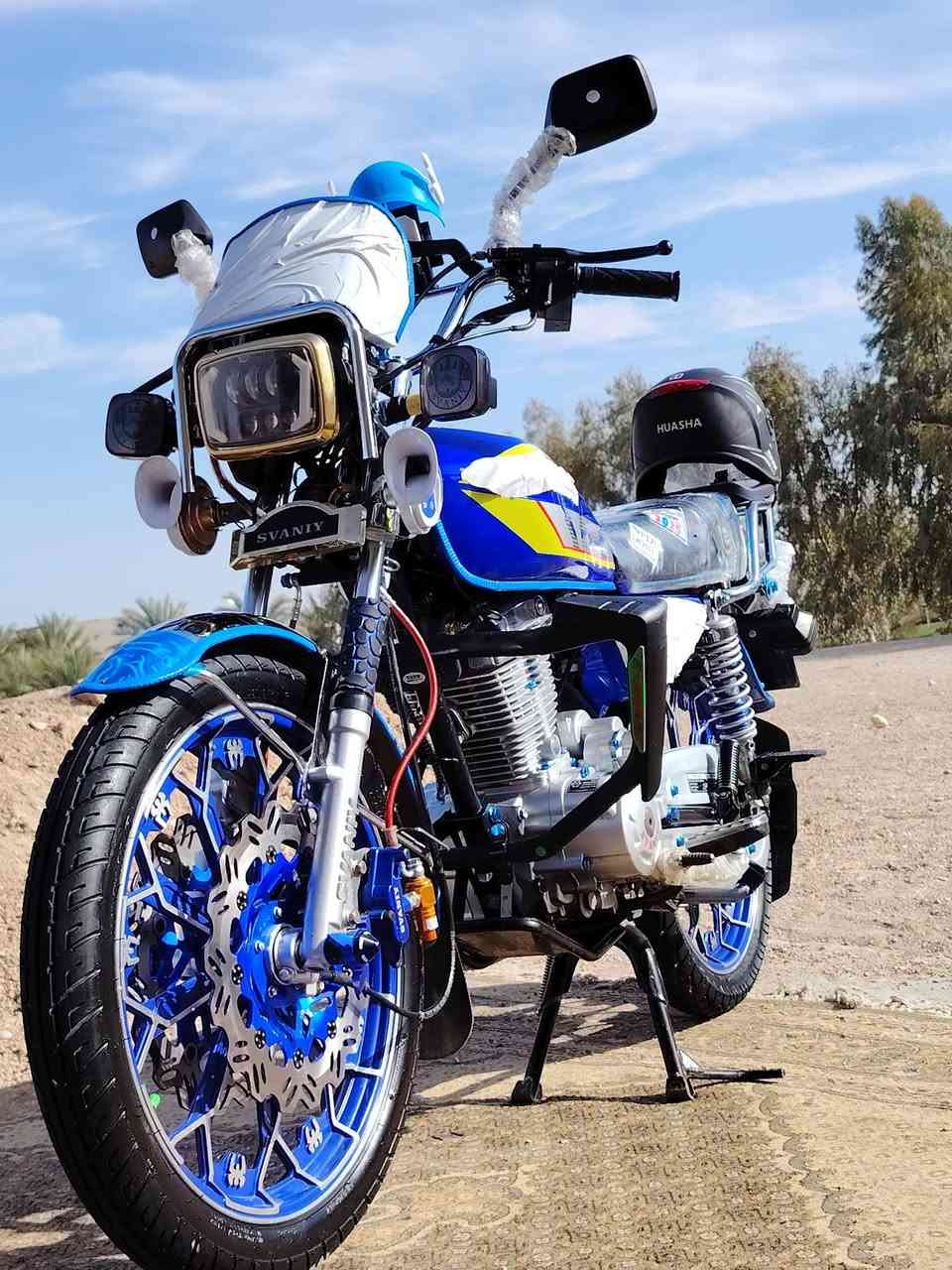 يالله السلام عليكم دراجه سيفان ايراني موديل 25
كير محرك فول سبانه ممدوده عليه كهربائيات كله شغاله ومجمبزه عل 24 حبايه اي نقص مابيه ومحرك 200 
السعر 875 وبيه مجال شي قليل 
مكاني رمادي خمسه كيلو 
رقم الهاتف ***********
