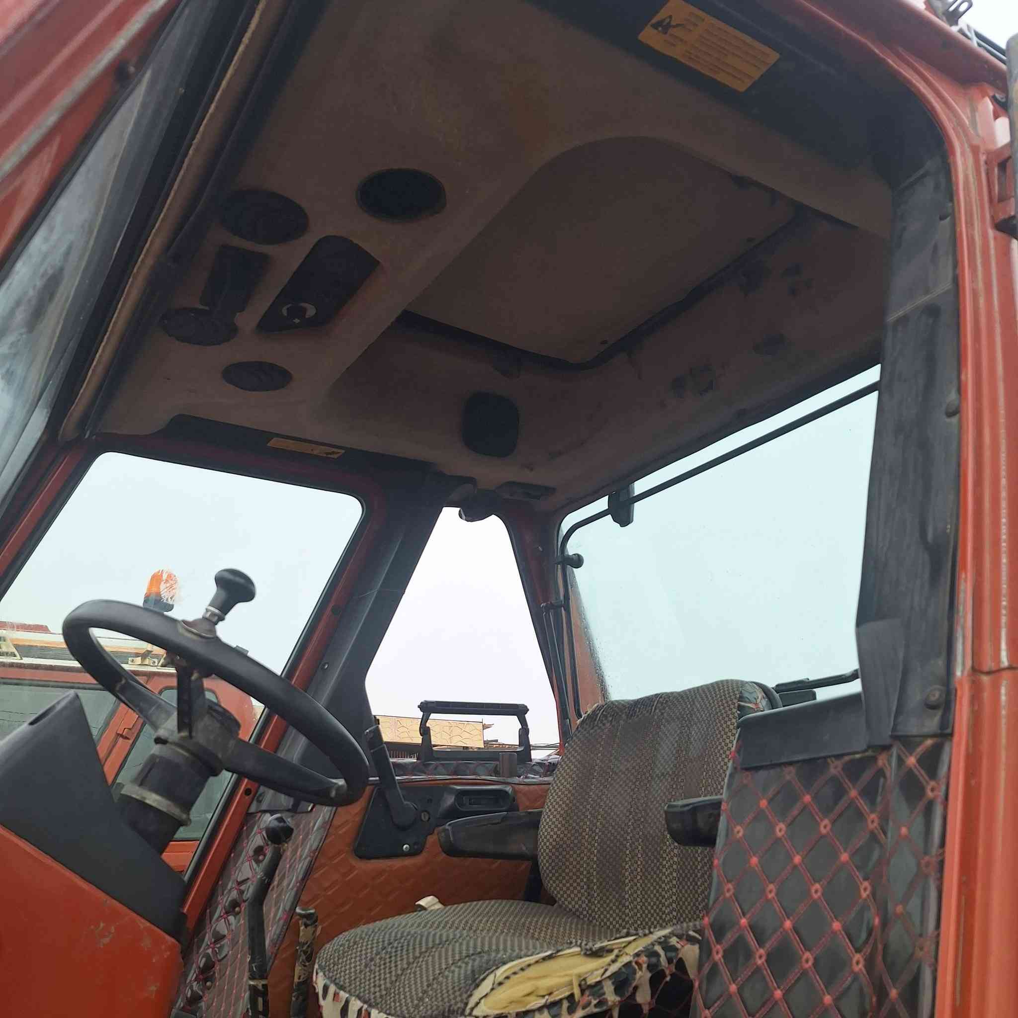 بسم الله..
فيات ١١٠ رقم وسنويه واسط تحويل..
كفاله عامه لا صبغ ولا خياس ولا فتح من كلشي ..
جاهزه اي نقص مابيه .. السعر ٣٥ مليون 
المكان / بابل الكفل 
للاستفسار / ***********/ ***********
