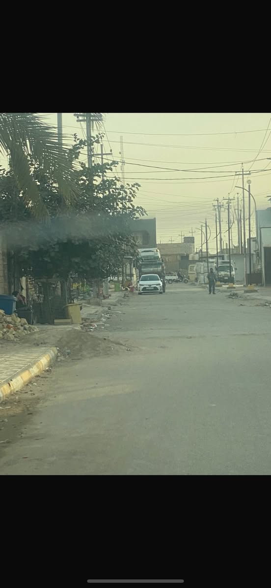 قطعه زراعيه للبيع قريب على شارع العآم سديناويه نهاية السياديين مساحه ١٠٠م ***********
