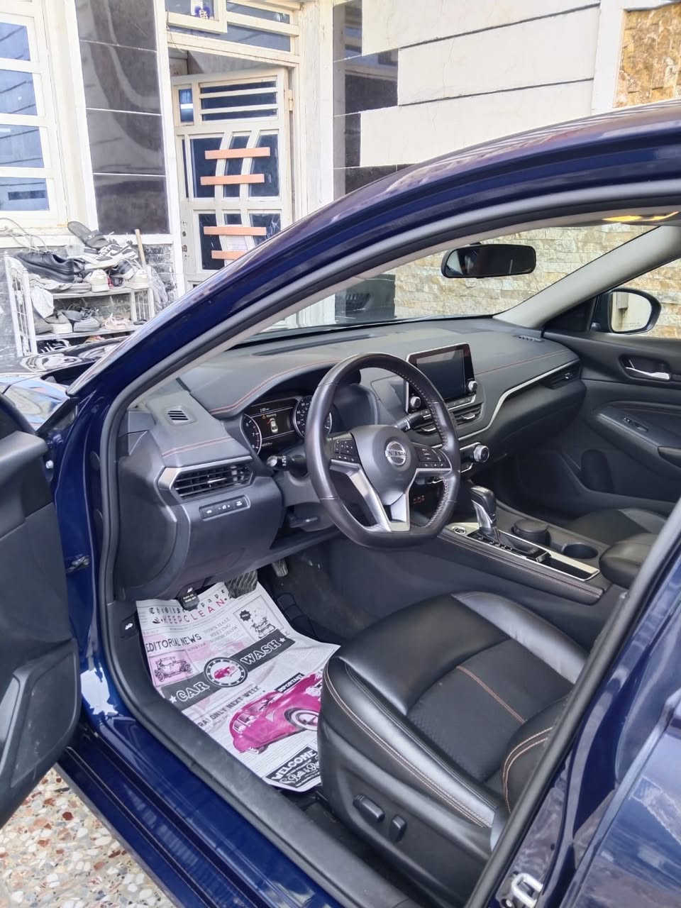 سلام عليكم
نيسان التيما للبيع موديل 2022
فئه SR
محرك تنفس طبيعي 2500

بصمه تشغيل بصمه ابواب 

تحكم ستيرن 

مثبت سرعه كروز

كشنات جلد 

كرسي السايق كهرباء

رادار امامي خلفي 

رادار جانبي مري 

لايت LED

ويل حجم 19 

وارد امريكي حادث جاملغ 

***********

موجود واتساب وفيس
