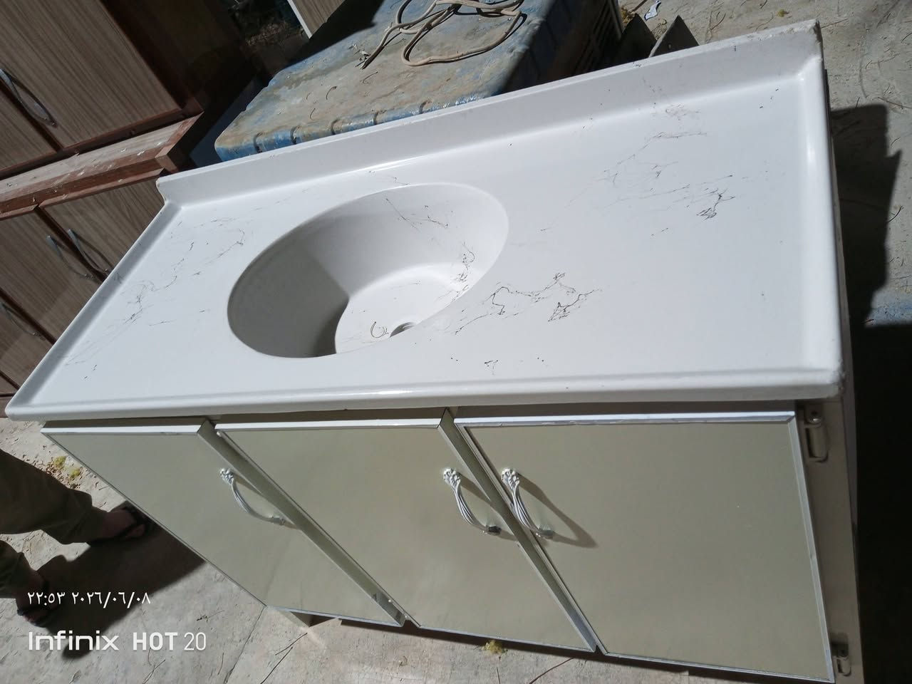 مەخسەلەی مترو20 زۆر زۆرپاکو جوانو بێ عەیب
لەکەلاری کۆنم  ***********
