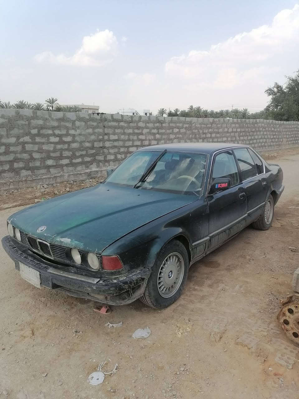 السلام عليكم عيني هاي BMW بي ام 735 حجمهة للبيع او مراوس بيم  525 غير البيم ماراوس سيارة نضيفة وحلوة مكينة كير خير من الله كهربائيات شغالة كلهة تجي وشوف بعينك شكد نضيفة  هاذ رقمي *********** انتصل او مامتواحد هواي عل واتساب واني بل خدمة
