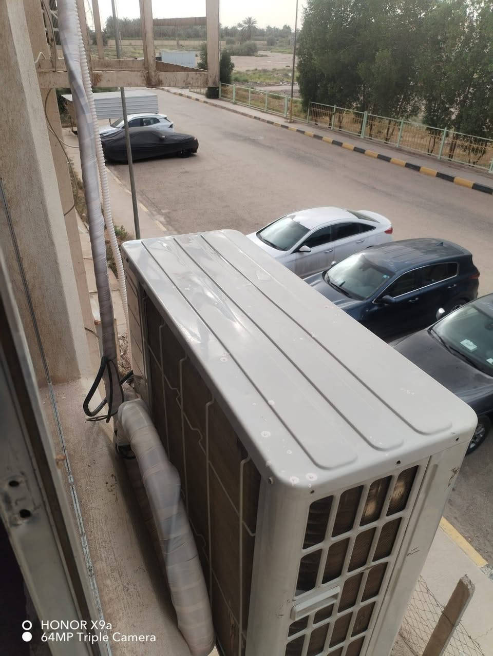 من رخصت الادمن
شوفو عملنا واحكمو

منتظر لتنصيب وتصليح السبالت والمكيفات

شحن غاز سبالت مكيفات

غسل سبالت مكيفات

تنصيب سبالت كنتوري جداري

***********

***********
