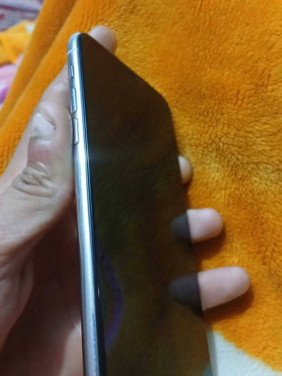 ايفون 11برو ماكس اللون الأبيض
مبدل شاشه اصليه 3خيارات فقط 
ذ256
بطارية 100 بدون رفع وتبديل كامل ملحقات بالكارتون التليفون بي فطر بسيط بالظهر كما موضح بالصور 
ملاحظه التليفون استخدام 6اشهر فقط كان مضموم .
التليفون مو للبيع فقط مراوس بأيباد .


**إذا كنت صاحب هذا الإعلان وتريد حذفه لأي سبب، رجاءا أرسل رسالة إلى الدعم الفني**