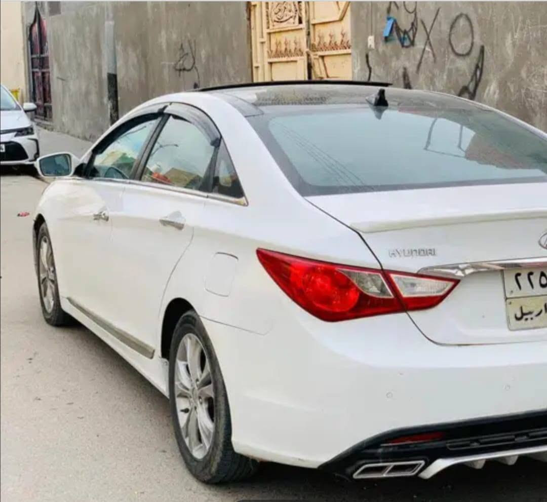 السلام عليكم سوناتا موديل 11 خليجي 2400مكينه كير تبريد جاهزة رقم اريبل بسم كردي تريد مداور تريد وكالة بيهه رشات بس اني ابيع احزام السعر 95وبيهه مجال بسيط ‏‪***********‬‏ 
مكان الدوانية
