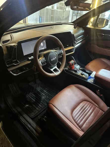 السلام عليكم 
سبورتج لارج برستيج 

فوول موصفات

موديل 2023  

ماشيه 53 الف كيلو

حادث جاملغ وبدين 

عليها صيانه كامله مابيها اي نقص 

العنوان بغداد الدوره  مكلف بلنشر رقم صاحب السياره 
السعر 200 

***********
