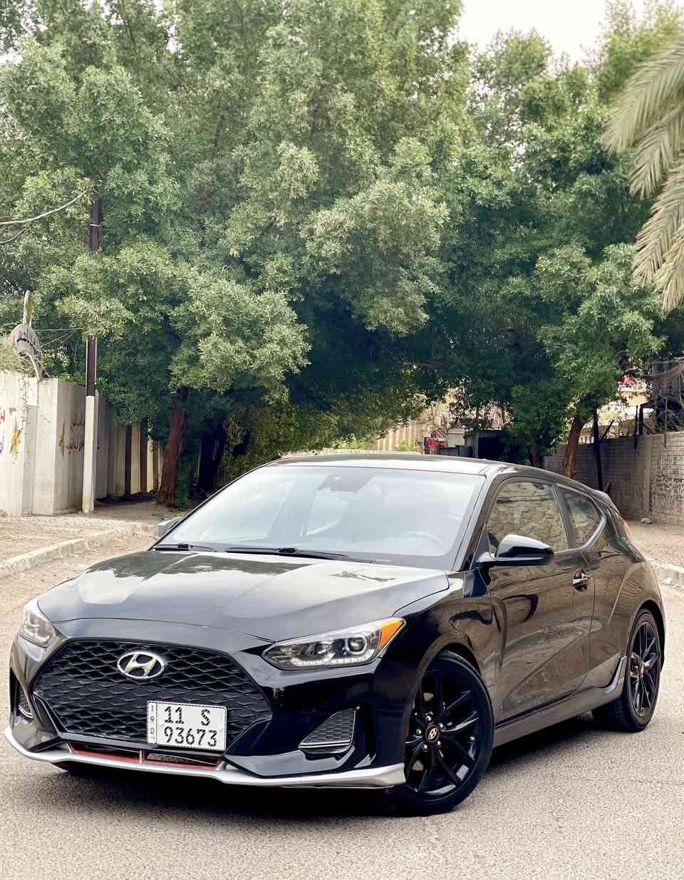 السلام عليكم
فولستر 2019 رقم بغداد الجديد باسمنه
تحويل وباشر 
السياره حادثه جاملغ وشويه من البنيد
كير ومحرك مكفولات
ماشيه 79
بصمة ابواب
بصمة تشغيل
فول تحكم استيرن
شاشه كار بلي
كامرا خلفيه
حساس امامي خلفي
رادار
توقف الي
مود درايف
السياره R Spes
دكمة سبورت 
كت رياضي كامل
لد نهاري
كير عادي
صالنصات وفصلة وصوت رياضي
السياره جاهزه كير ومحرك وحداديه وتبريد وتدفئه
شرط الفحص والسونار 
مصروف عليه وبالعافيه على الي ياخذها
السعر 93 وبيه مجال 
بيع او مراوس
***********
