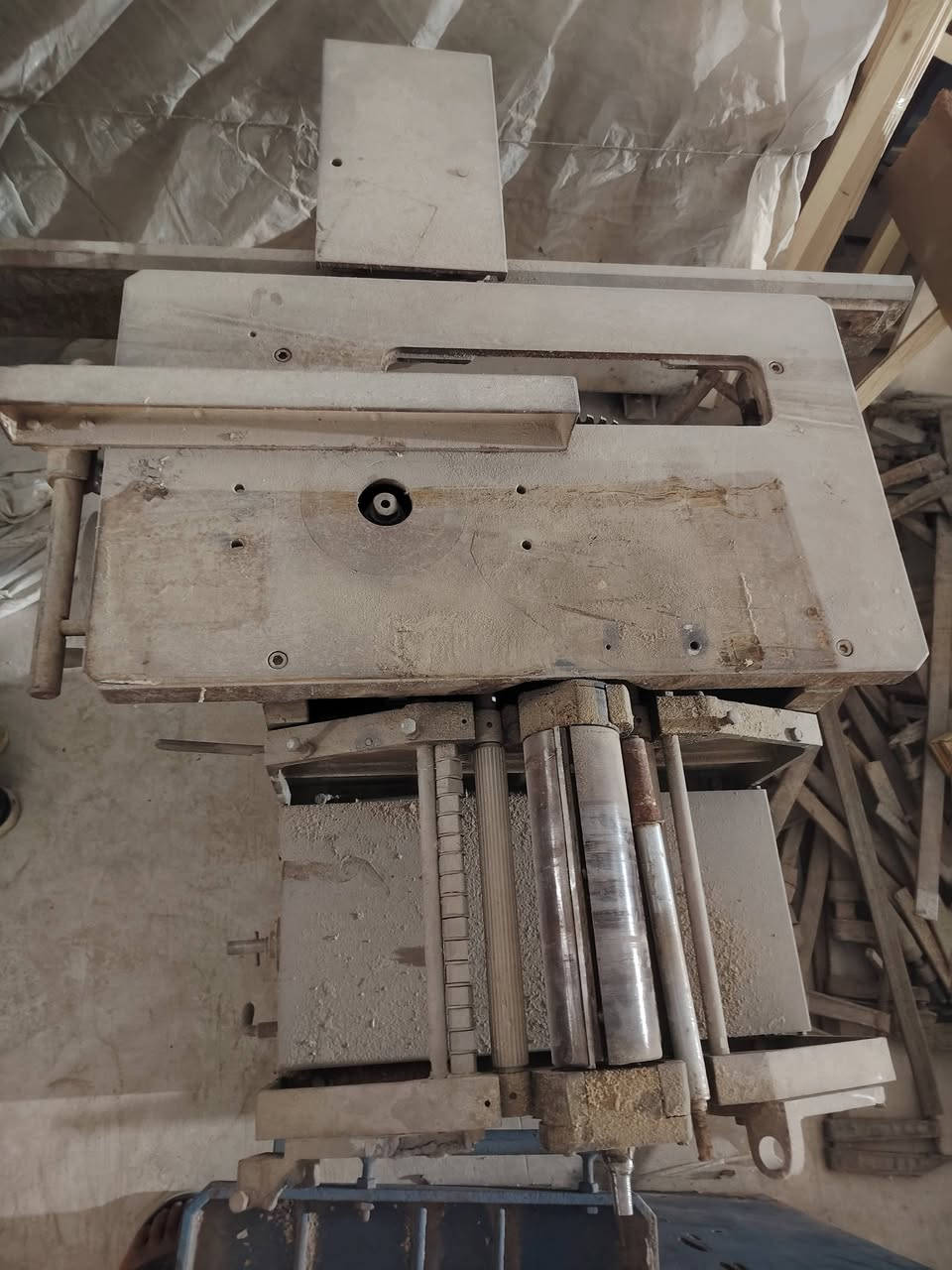 السلام عليكم مكائن عدد 2 بلغاري بدون منقار وبدن ماطور ابيع كوم حديد سعر 500 الف وبي مجال عنوان بابل جبله ***********
***********
