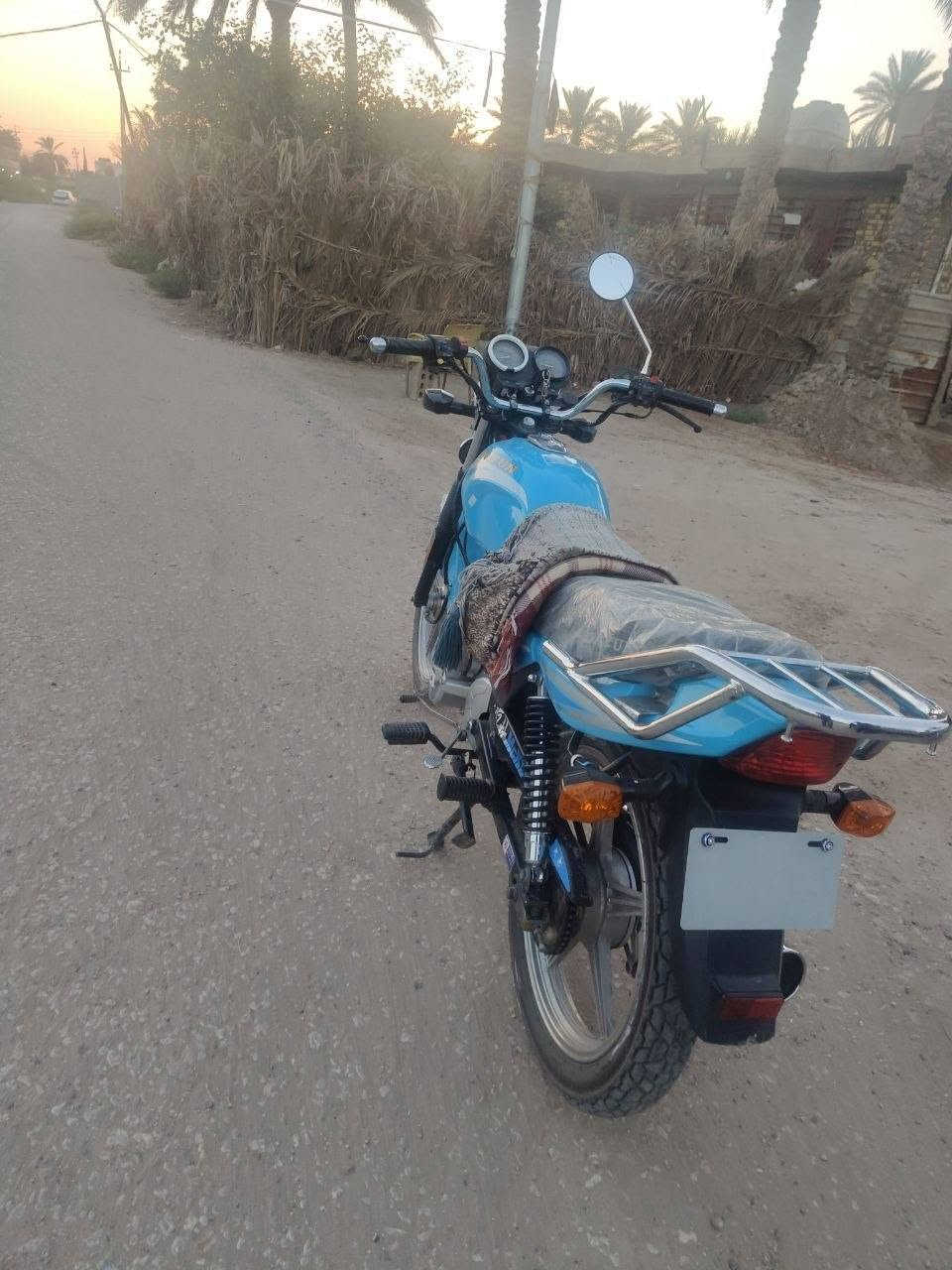 دراجه جامده للبيع موديل 2023وكيل ثامر  سعر1600وبيه مجال قليل ليريد يجي خاص لو يتصل عله هاذه رقم ***********

