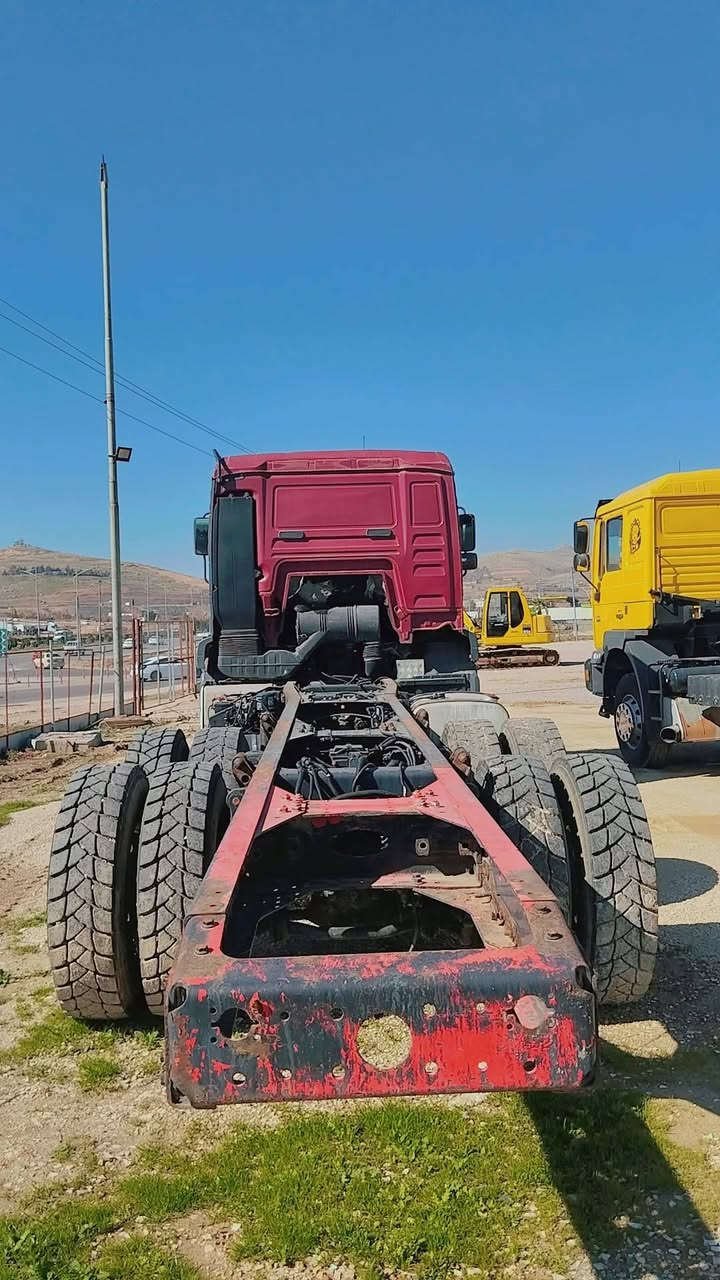 مان تێگا / بۆفرۆشتن 
رەقم سلیمانی 
مۆدێل 2005
حجمی 460
بیلاد پمپڵ نۆزڵ 
بیلاد مجموحە سکس ویل 
بیلاد شانسی درێژ 
ریتایدەر بۆیلەر 
دەبڵ کلاج  
هەمووگیانی بەشەرت ژ.م 
***********
ناونیشان سلیمانی تاسلوجە رێگای کەرکوک پێشانگای ئاکش 
پێشانگای عبداڵلە
