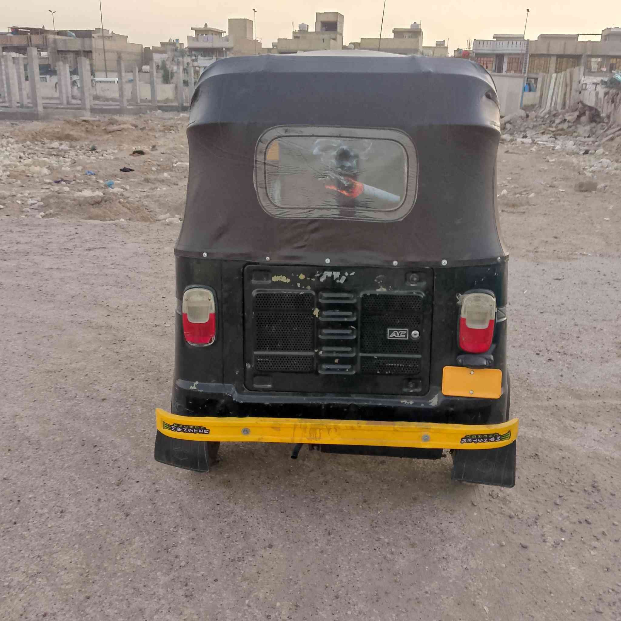 سلام عليكم تكتك تيفي اس موديل 18 تكتك خير من الله جاهزه من كلشي سعرها 3 وبيها مجال البكام مدينت الصدر الحميديه ***********
