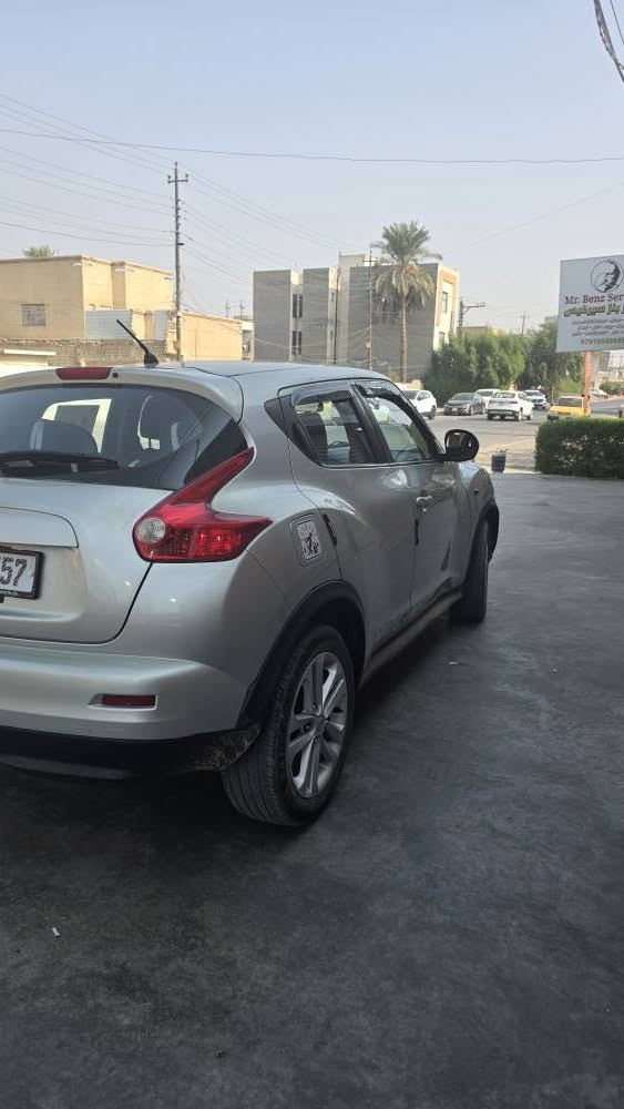 ***********
نيسان جوك ٢٠١١
-حادث جامغ امامي وجاملغ خلفي بدون دواخل
-سونار مرفق بالمنشور
-مصبوغة حزام اثر جراد
- شاشة
-كاميرا دوارة
-كروز مثبت سرعة
-تحكم ستيرن
-لايت زنون عالي ناصي جديد، بروجكترات جدد
-صدر جديد
-تايرات جدد
-دسكات، فلنجات جدد
-تبريد شغال
-كير جديد
-مكينة وضع جيد
السعر : 78 ورقة وبيهة مجال
مكان السيارة بغداد حي الجامعة
للتواصل: *********** بغداد, العراق
