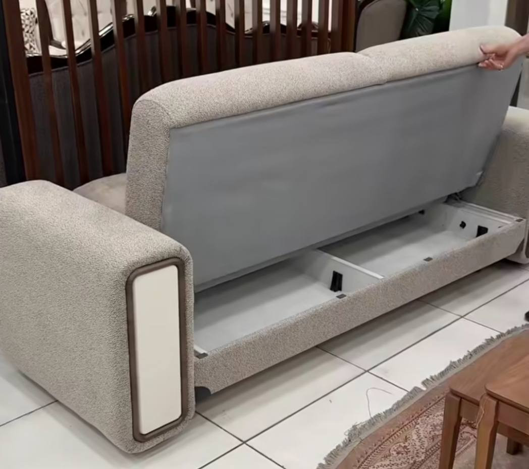 تخم قنفات عشر مقاعد
قطعتين كبار واربع كراسي تركي مخزن وسرير جديد ونظيف جدا اي ضرر مابي  سبب البيع ضيق المكان اشتريناه قبل شهرين بي كراسي ٢ بعدهن بالچيس مامفتوحات 
سعرة 1.500.000
 وبي مجال 
*********** اتصال أو واتس اب
