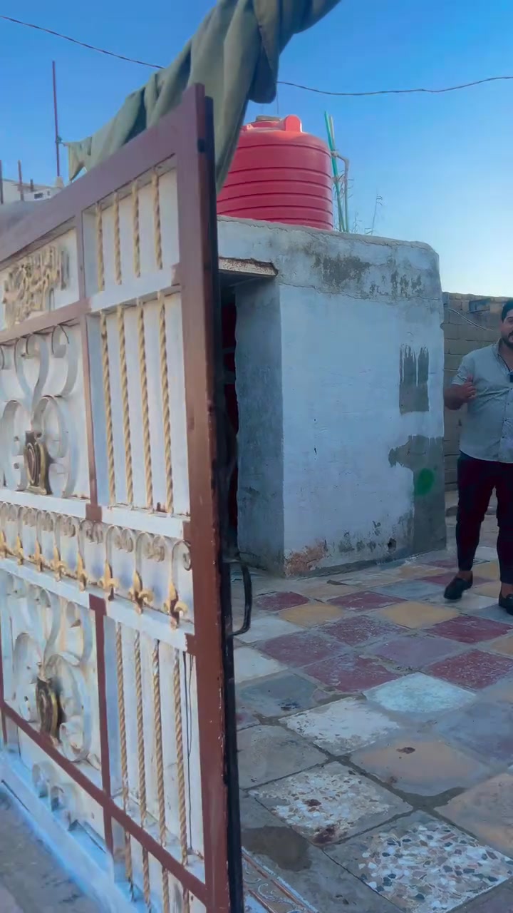 يعلن مكتب عقارات علي قحطان الخفاجي 🏘️
عن دار مساحه ٢٢٥ متر 
صنف العقار إصلاح زراعي 
تفاصيل الدار داخل الفديو 
موقع الدار بابل سيف سعد 
موقع المكتب سيف سعد قرب العلوه 
ً
عندك عقار للبيع او ايجار أتفضل للمكتب 
والباقي علينه كل مايخص العقار متوفر 
تفاصيل اكثر 📞
***********.   متوفر واتساب 
***********.     متوفر واتساب
