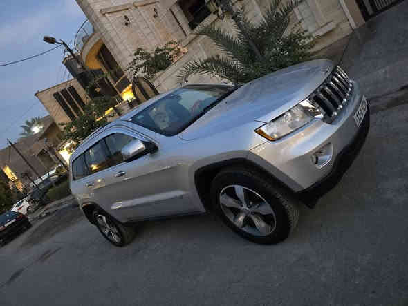 جيب لاريدو 2011  مكينه 3600 جاهزه من كلشي
(السعر 139 ) *********** 
مكينه كير مكفولات 
حداديه كهربائيات تخم تاير كلشي مكفول 
بدون ضربه بدون دكت جاكوج صبغ احزام فقط 
داخل جلد 
تنته مال روز رايز اناره شغل بلاد 
لدات بوب لدات دشبول اناره يدات الابواب 
منضومه لايت زنون الصليه شرط نهار 
سياره بسمي رقم جديد هزه جديده
الله شاهد تعبان عليه اوصارف فلوس عليه اكثر من سعره بيع او مراوس بشي اقل من سعر سيارتي
