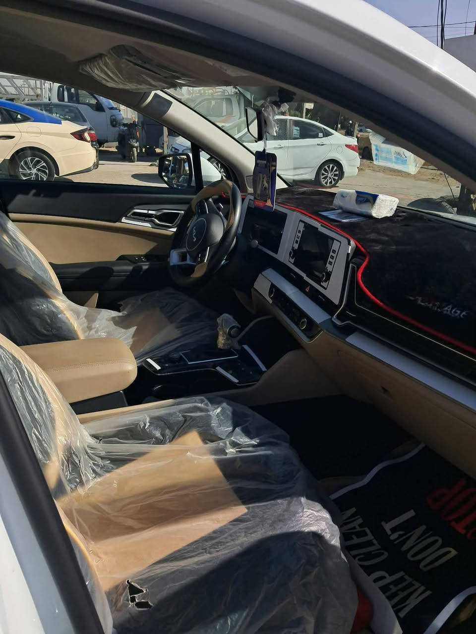 موديل 2024 للبيع رقم بغداد ماشيه 10 الاف السعر 225 للاتصال *********** كفاله
