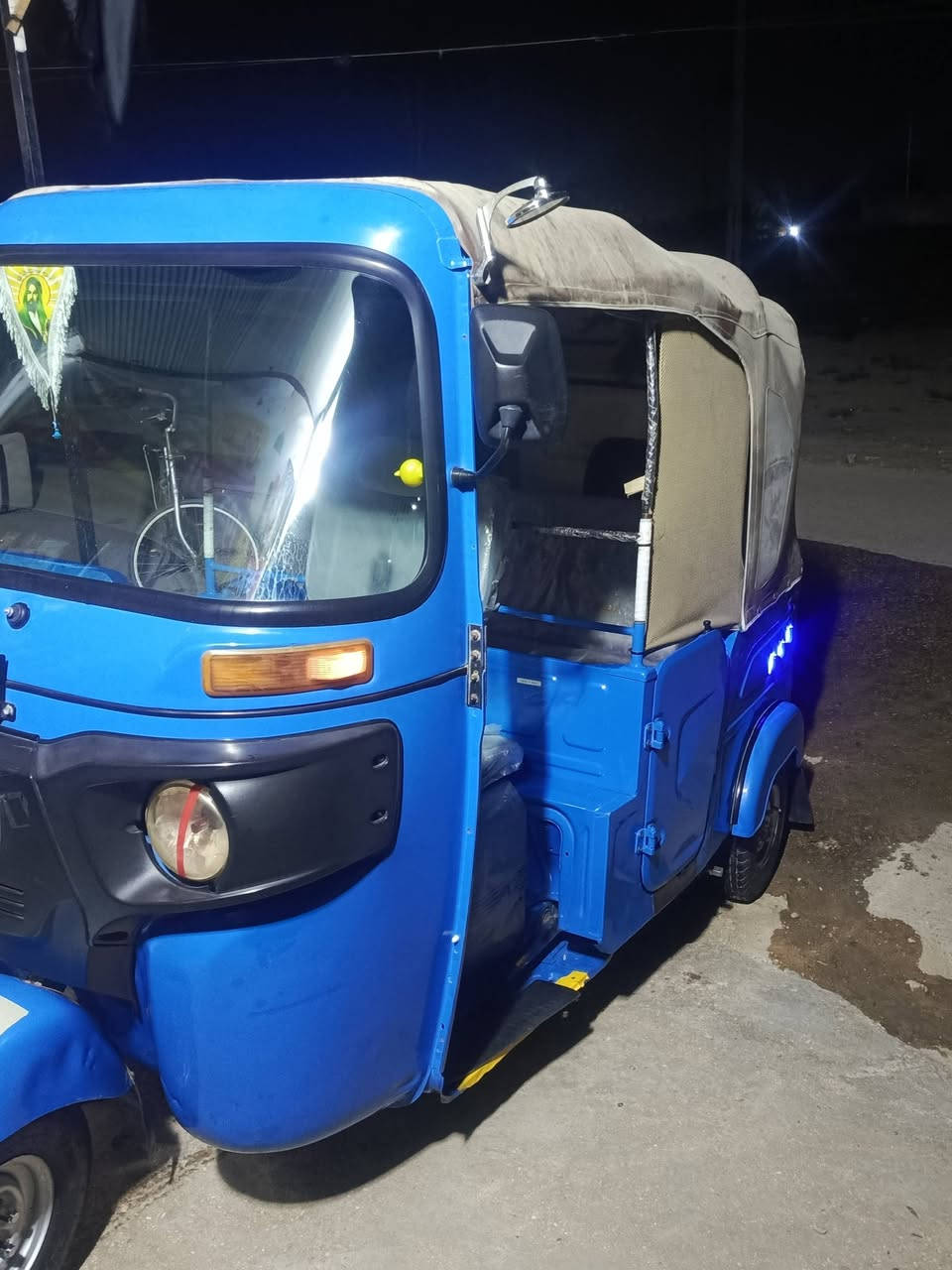 السلام عليكم تكتك للبيع
موديل 2022شهر 11كنر رقم وسنويه بابل  
السعر خاص الرقم 
***********
