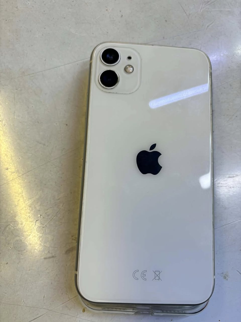 ئايفون ١١ /٢كاميره ٦٤ تاك سيم مه ز بوت 
١٥٥ الف 
***********
باتري ٧٤ بلادي
