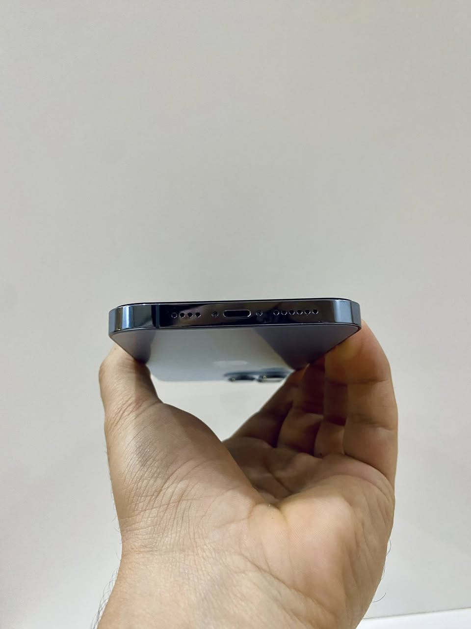 ايفون 13 برو ماكس ذاكرة 256
بطارية 84 بلادية لا مبدلة ولا معلاية
نموذج M 
الجهاز نظيف كلش وكلة بلادي 
فقط مبدل ظهر 
عنوان الدورة ابو دشير
***********
