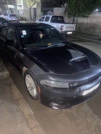 جارجر للبيع موديل 2020اصل حادثه بنيد وجاملغ وباب ايمن صبغ للتوحيد ألوا...